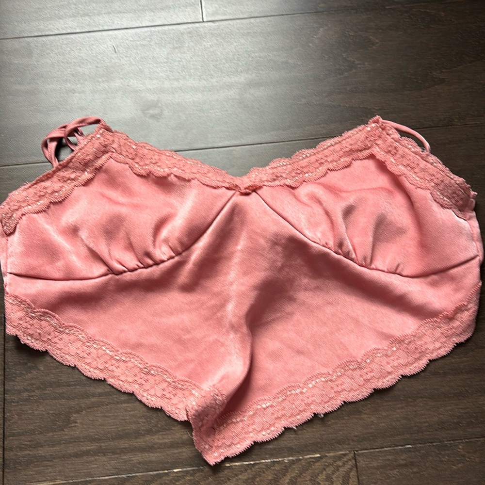 Forever 21 tie back crop top